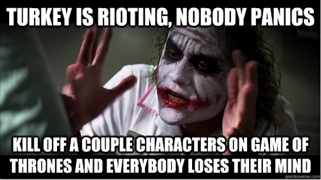 Everybody-Loses-Their-Mind-GoT